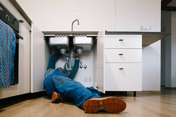 Professional Leak Detection technician working in Hopewell, VA